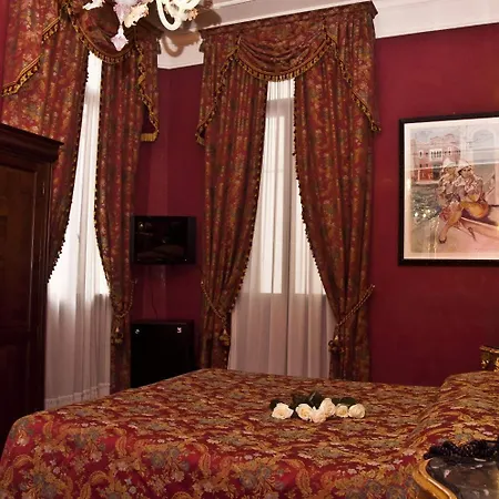 Ca Favretto San Cassiano - Residenza D'epoca 4*