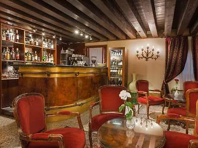 Ca Favretto San Cassiano - Residenza D'epoca מלון 4*