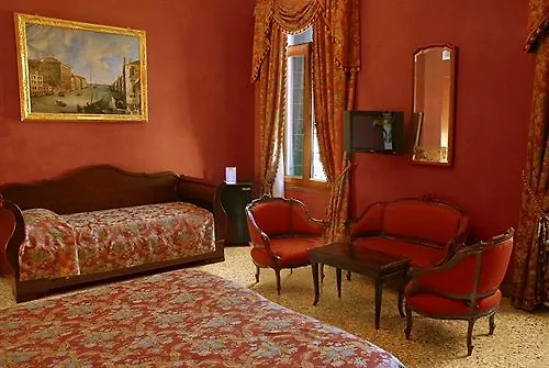 Ca Favretto San Cassiano - Residenza D'epoca Hotel